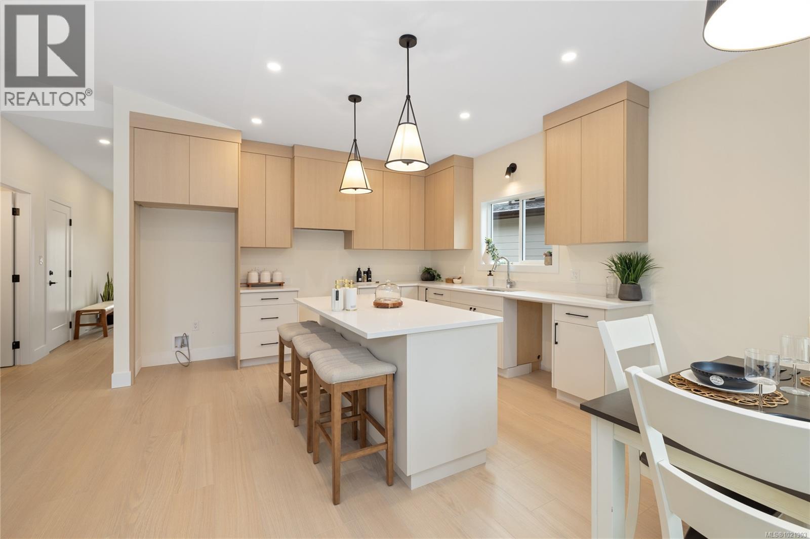 7146 ELKRIDGE RD - 9