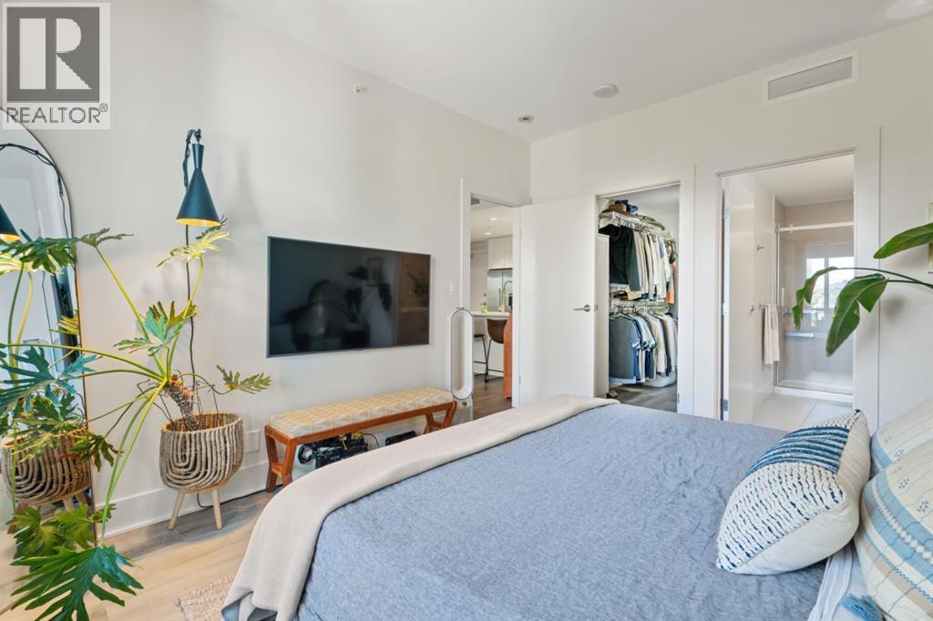 Single Family House for Sale in    Street NE Bridgeland/Riverside Calgary 