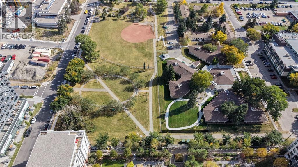 Single Family House for Sale in    Street NE Bridgeland/Riverside Calgary 