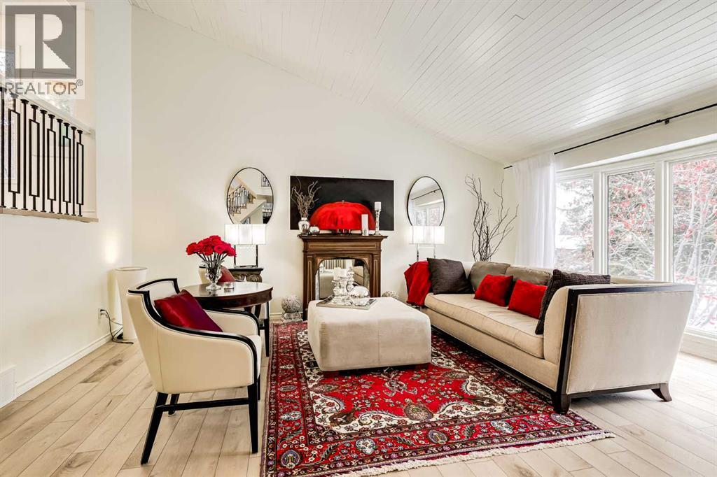 Single Family House 5 Level for Sale in  Edgemont Road NW Edgemont Calgary 