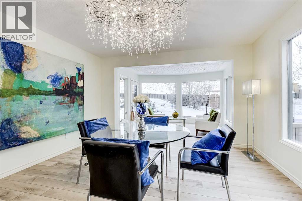 Single Family House 5 Level for Sale in  Edgemont Road NW Edgemont Calgary 