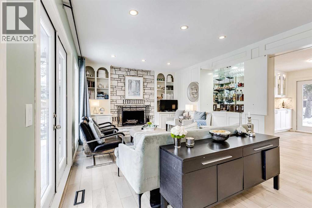 Single Family House 5 Level for Sale in  Edgemont Road NW Edgemont Calgary 