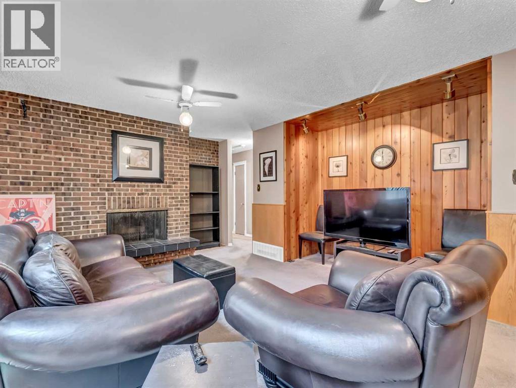 Single Family House Bungalow for Sale in  Upland Drive SE Connaught Medicine Hat 