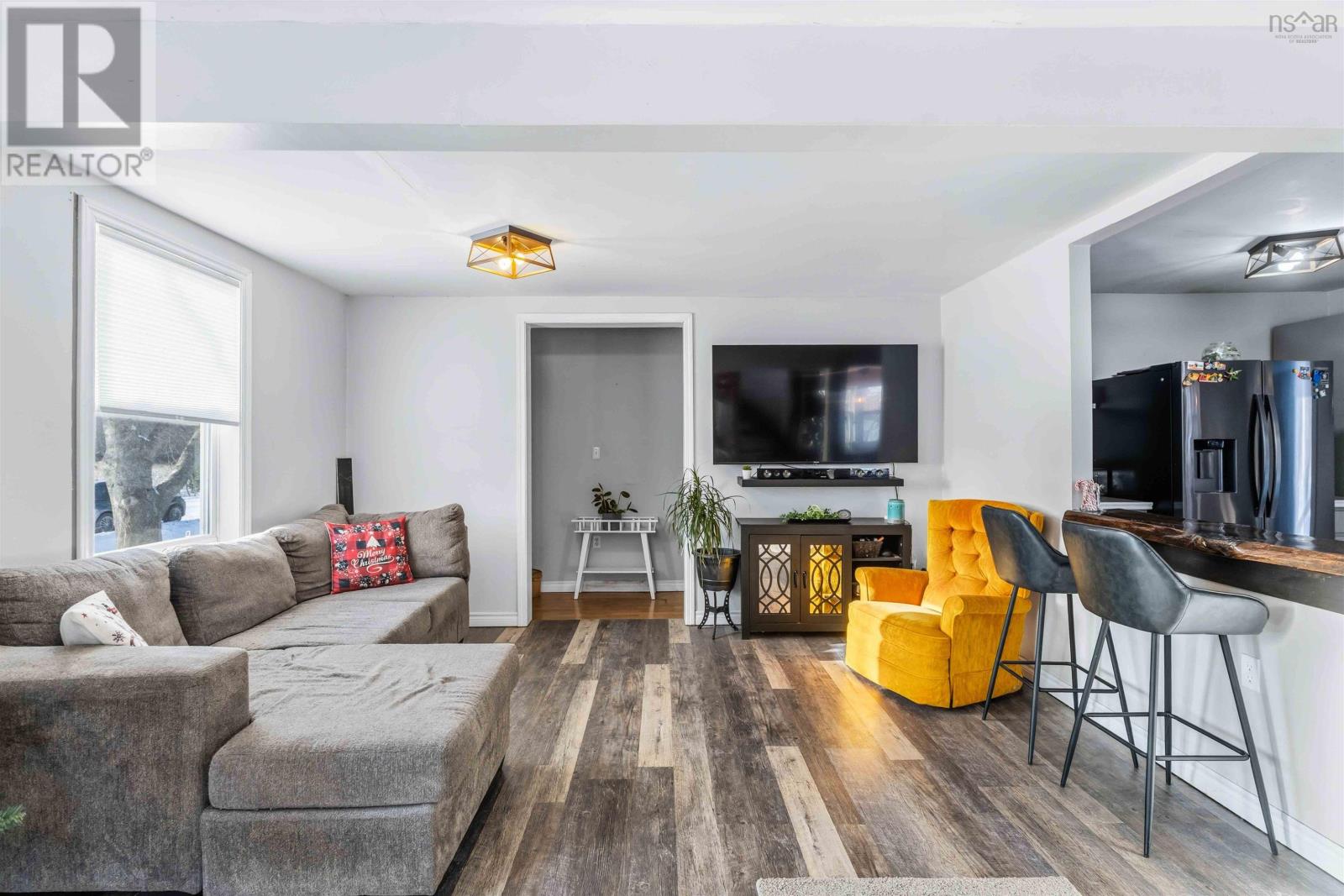 Property 7 of 32 of 417 Dorey Road