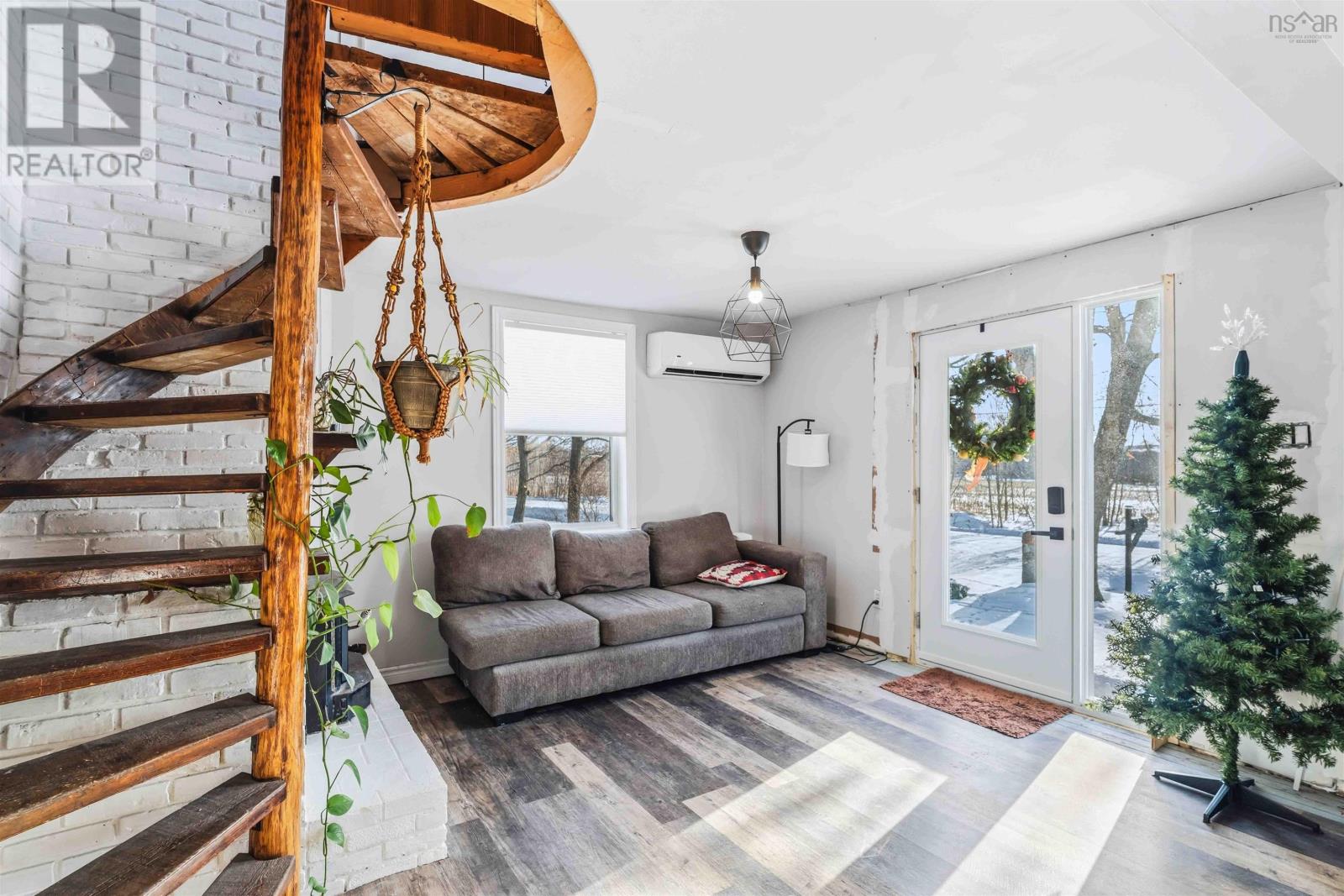 Property 16 of 32 of 417 Dorey Road