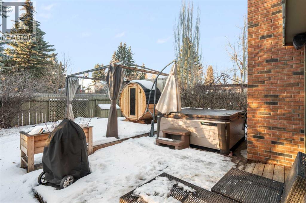 Single Family House for Sale in  Acadia Drive SE Lake Bonavista Calgary 