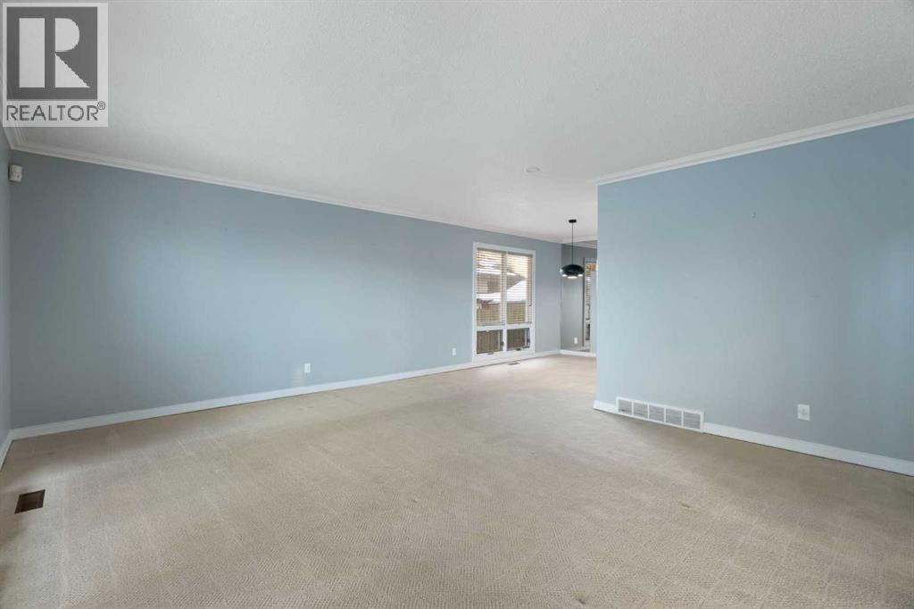 Single Family House for Sale in  Acadia Drive SE Lake Bonavista Calgary 