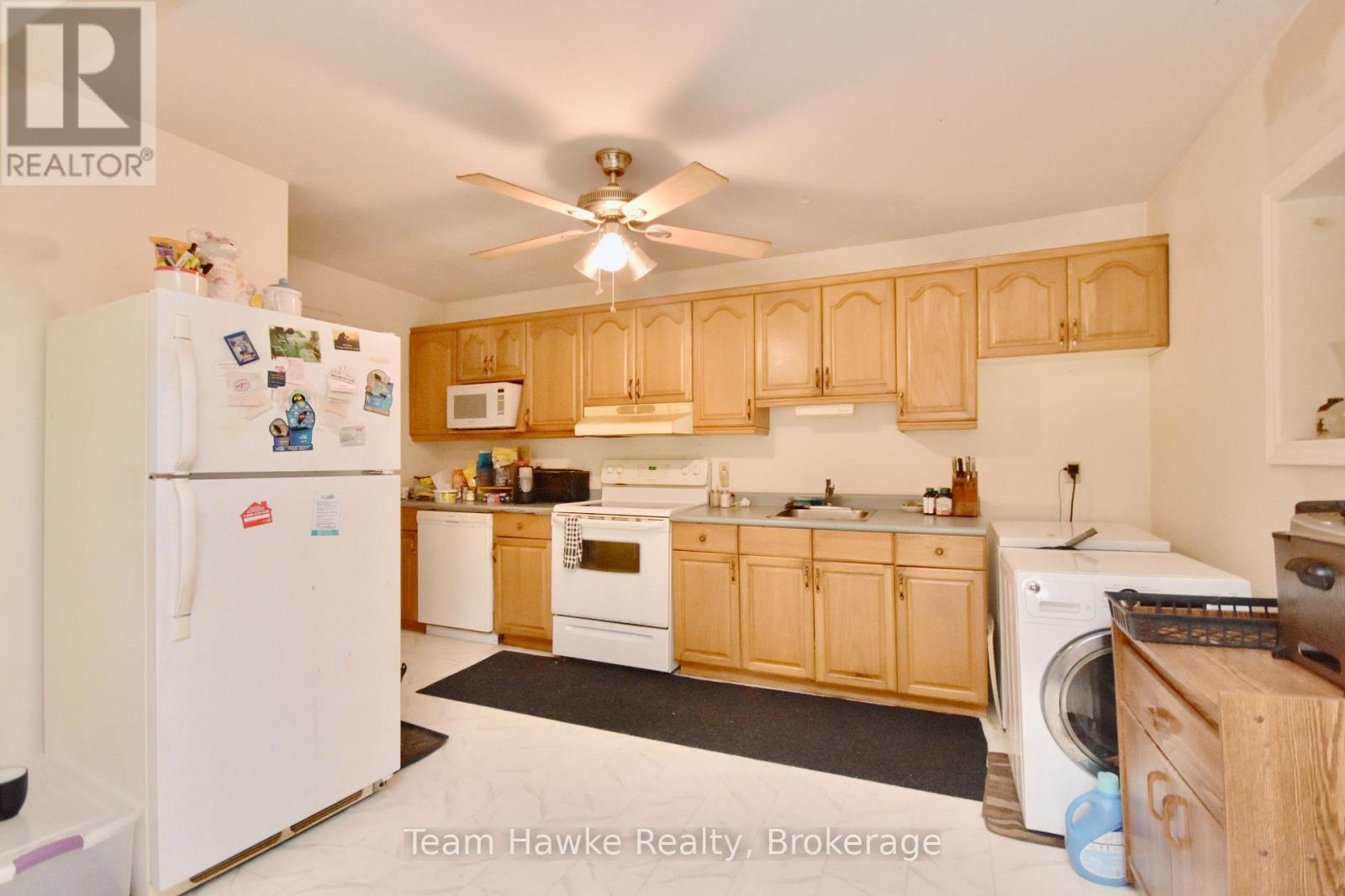 2645 ST AMANT ROAD - 6