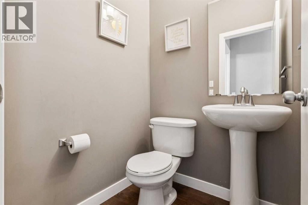 Single Family House for Sale in  Chaparral Valley Place SE Chaparral Calgary 