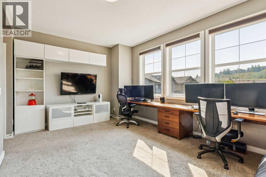 Single Family House for Sale in  Chaparral Valley Place SE Chaparral Calgary 