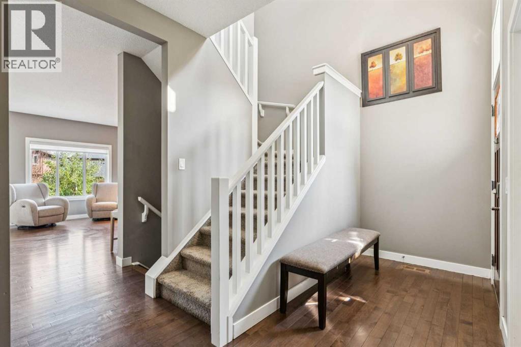 Single Family House for Sale in  Chaparral Valley Place SE Chaparral Calgary 