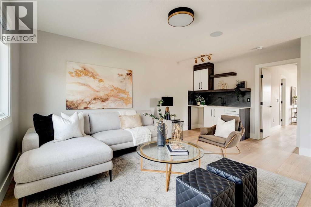 Single Family House for Sale in   Street NW Hillhurst Calgary 