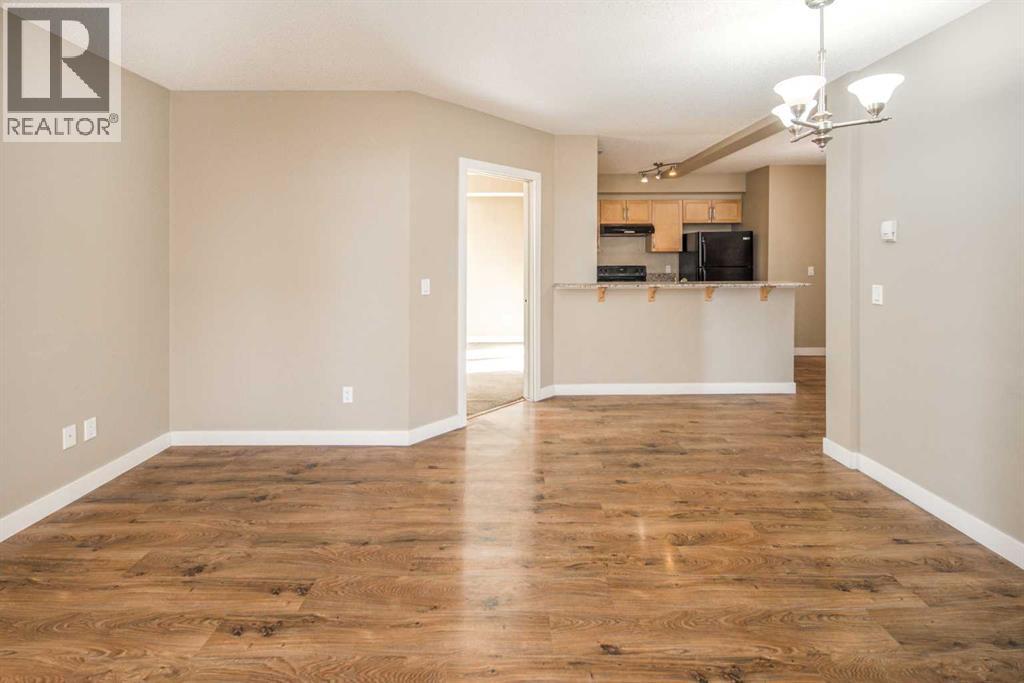 Single Family House for Sale in   Centre Street NW Tuxedo Park Calgary 