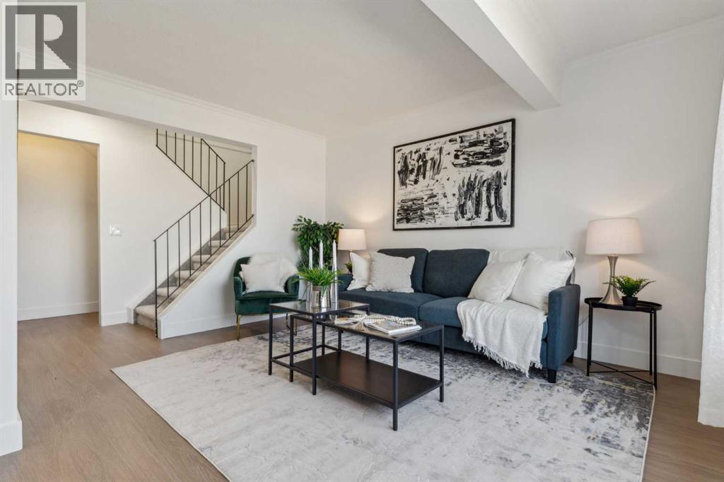 Single Family House for Sale in    Avenue NW Huntington Hills Calgary 