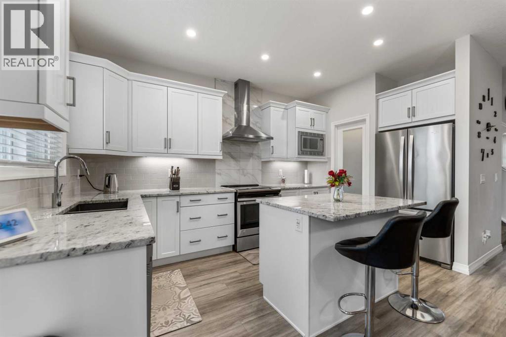 Single Family House for Sale in  Evanston Hill NW Evanston Calgary 