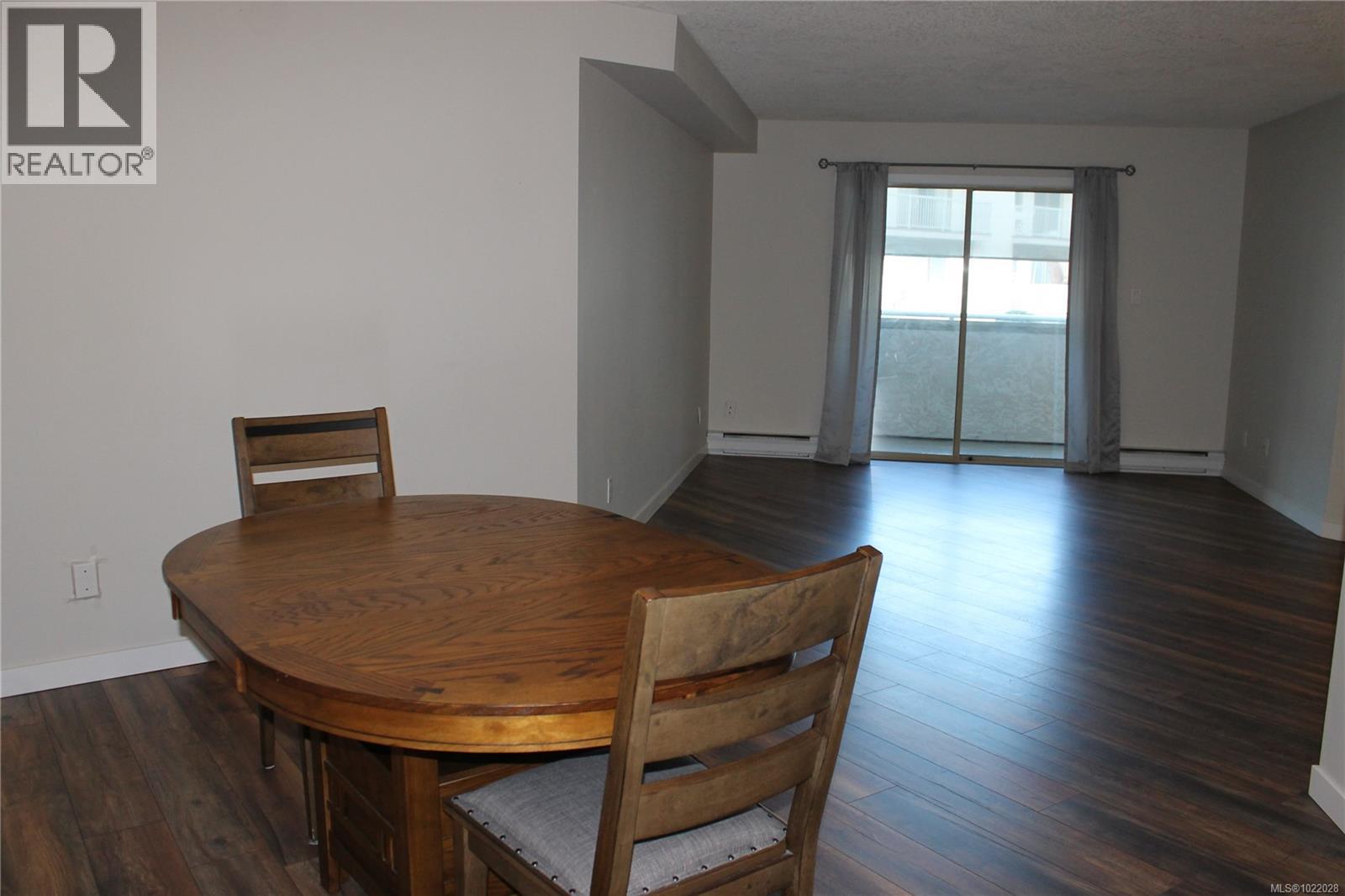 203 300 Bundock Ave, Duncan