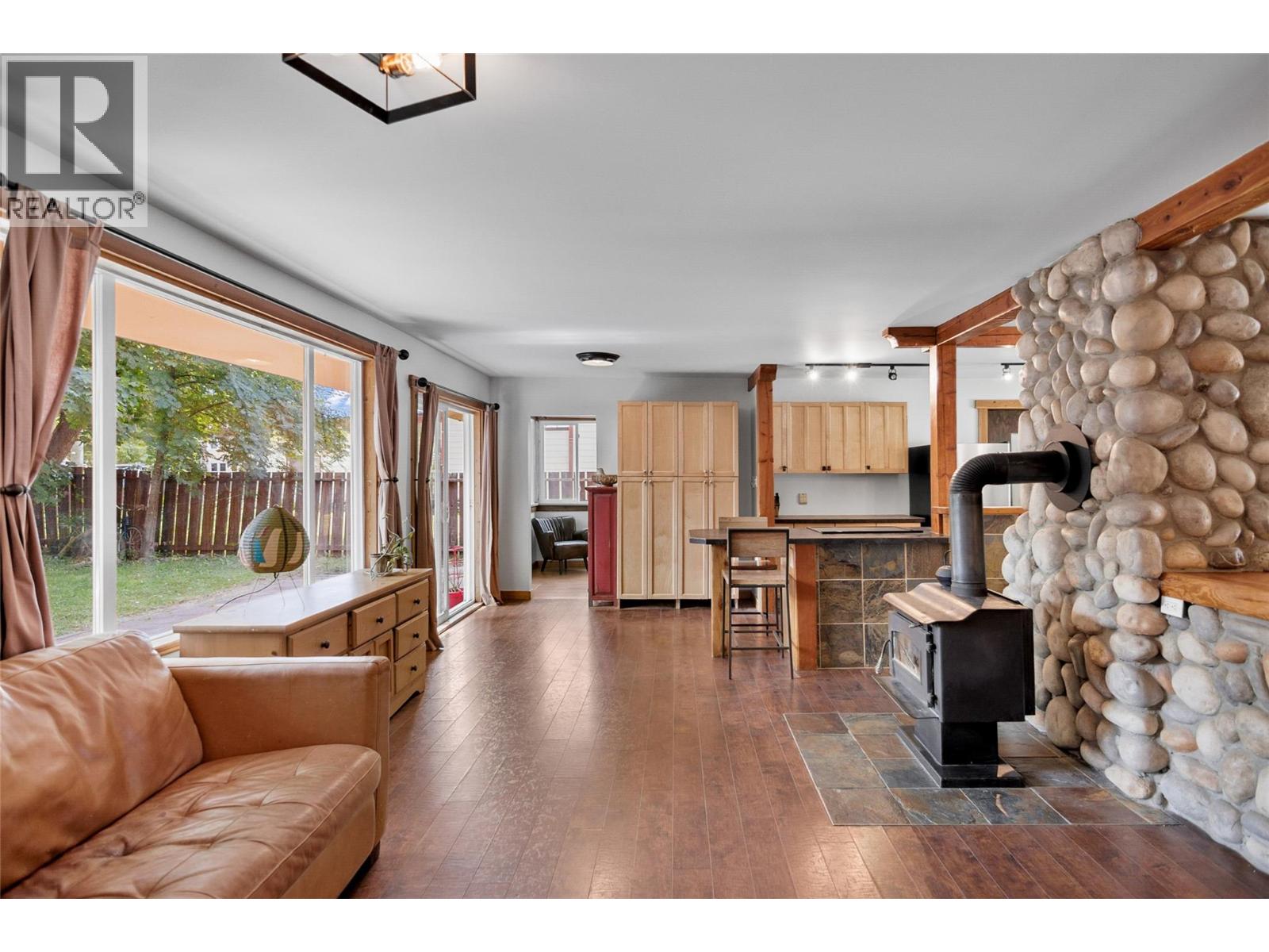 608 Mackenzie Avenue, Revelstoke