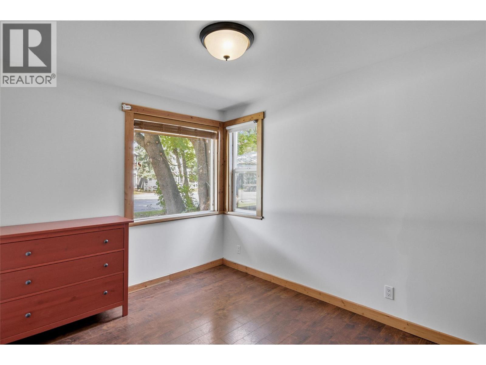 608 Mackenzie Avenue, Revelstoke