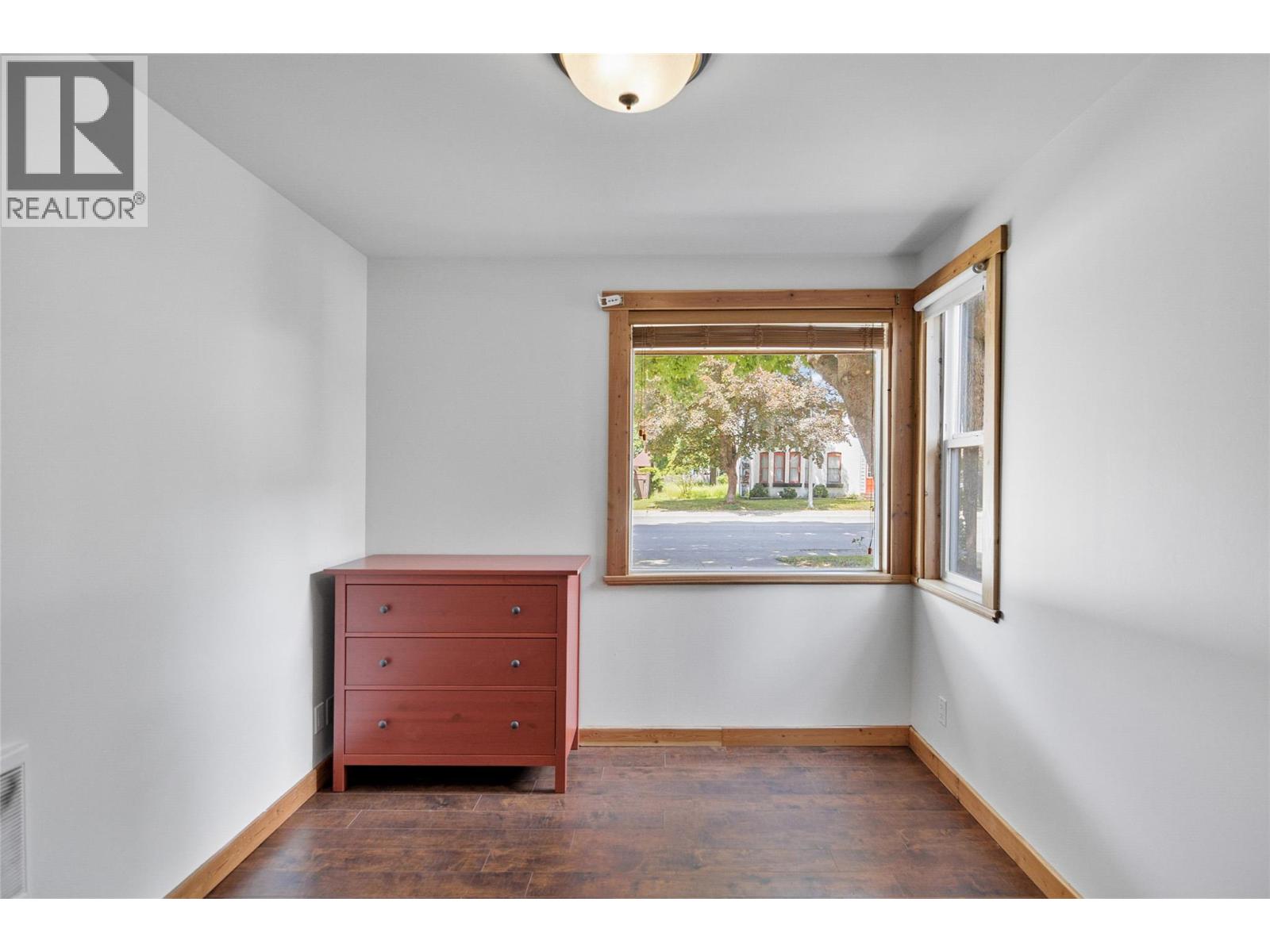 608 Mackenzie Avenue, Revelstoke