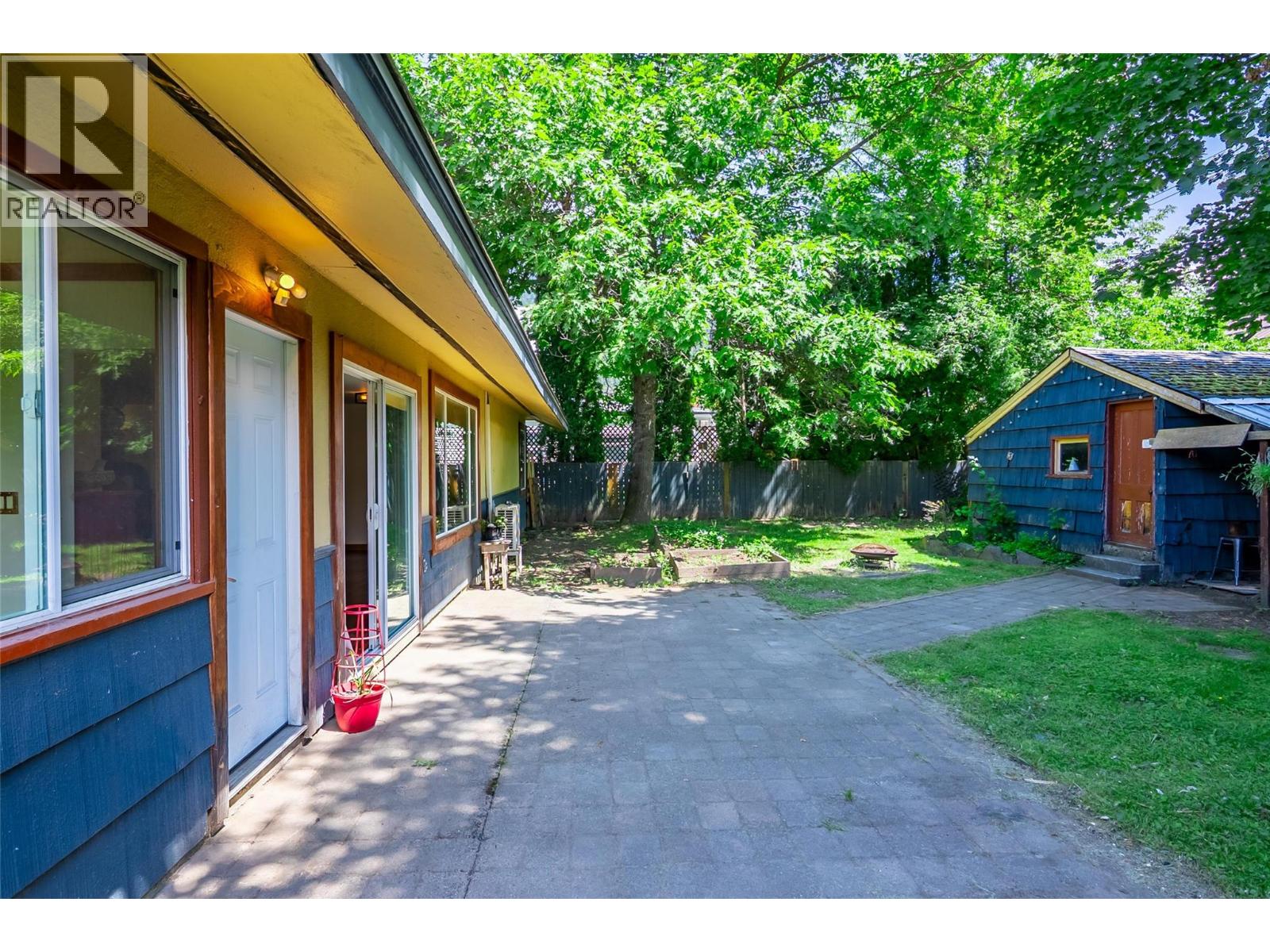 608 Mackenzie Avenue, Revelstoke