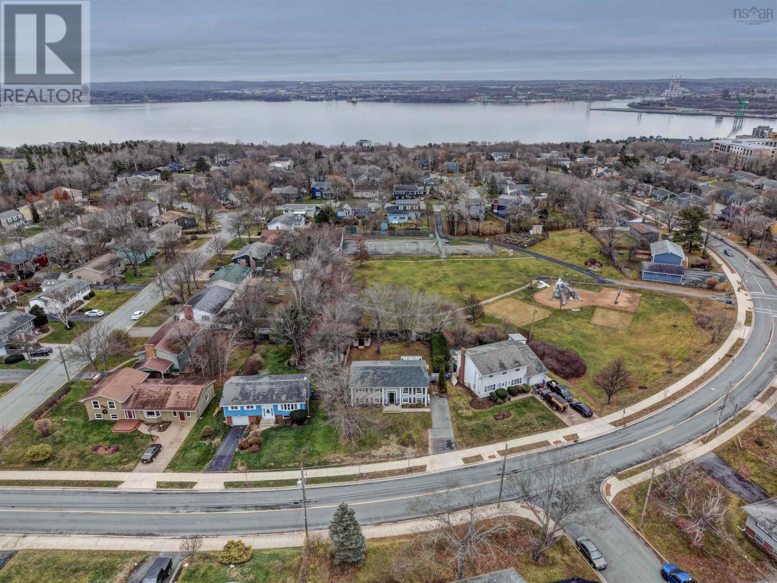 Property 46 of 49 of 105 Flamingo Drive