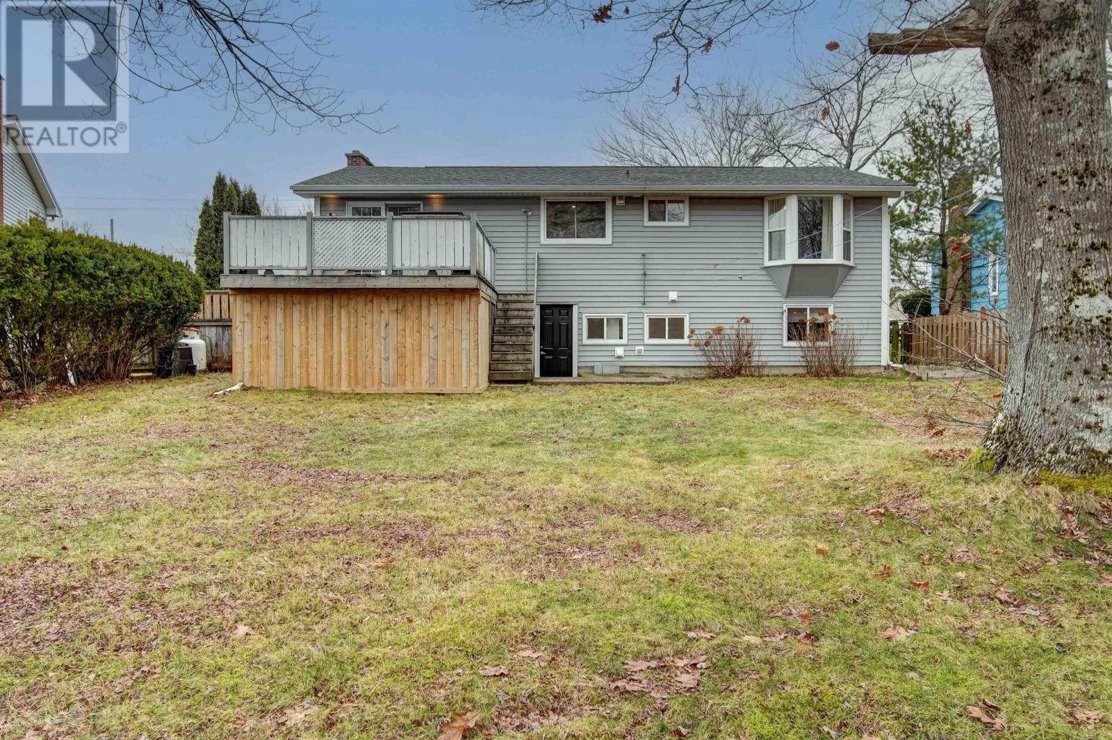 Property 2 of 49 of 105 Flamingo Drive