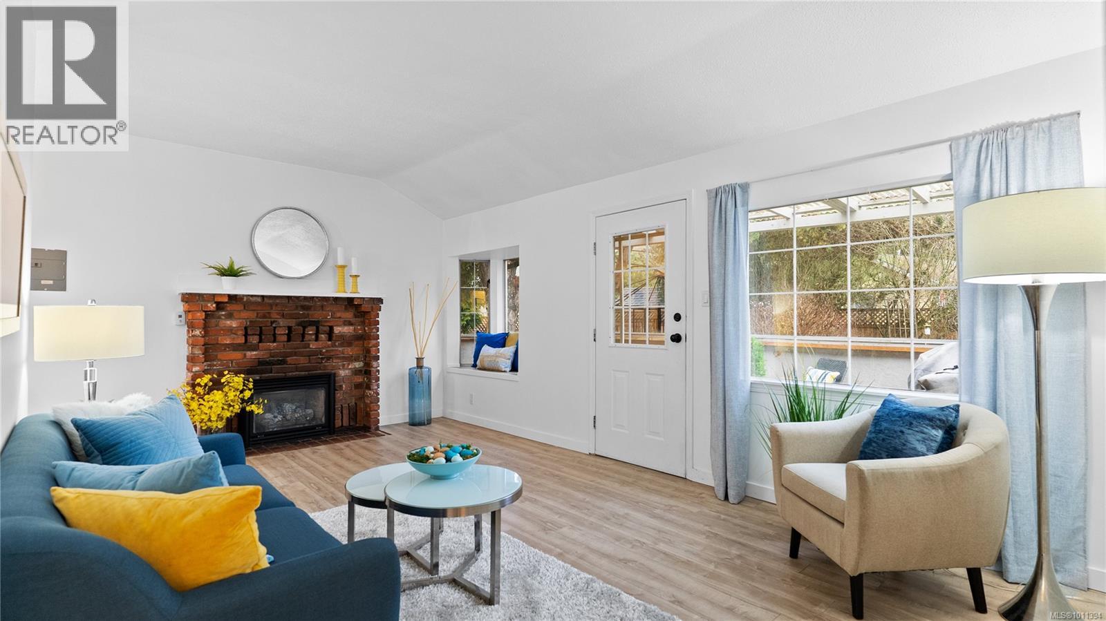 D 7885 West Coast Rd, Sooke