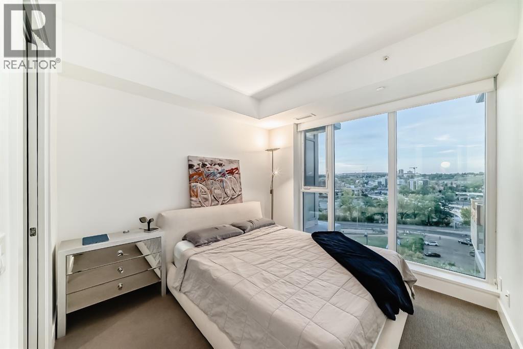 1004, 1025 5 Avenue SW, Calgary, Alberta