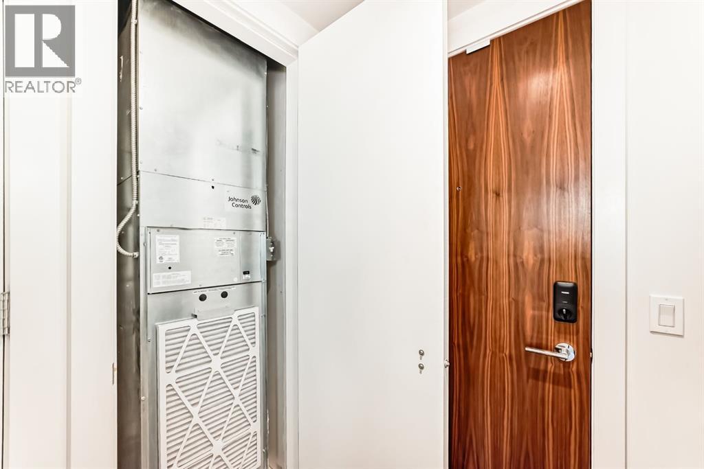 Single Family House for Sale in    Avenue SW Downtown West End Calgary 