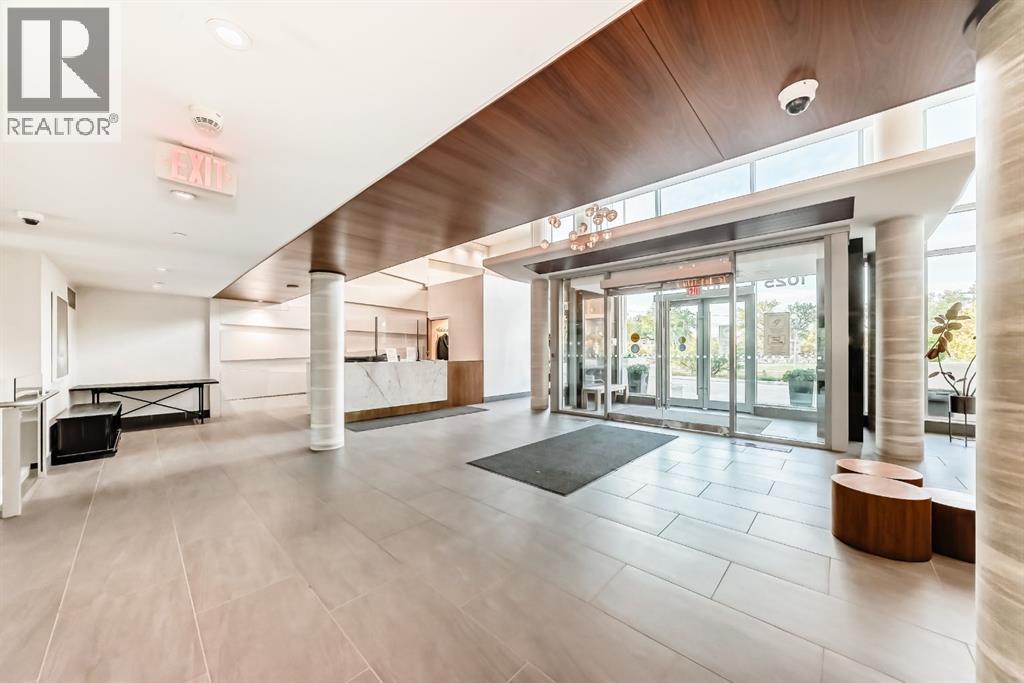 Single Family House for Sale in    Avenue SW Downtown West End Calgary 