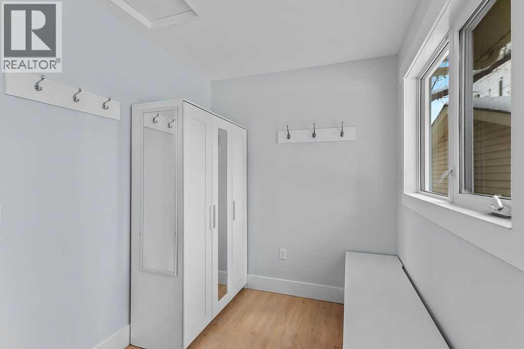 Single Family House 4 Level for Sale in  Lombardy Crescent SW North Glenmore Park Calgary 