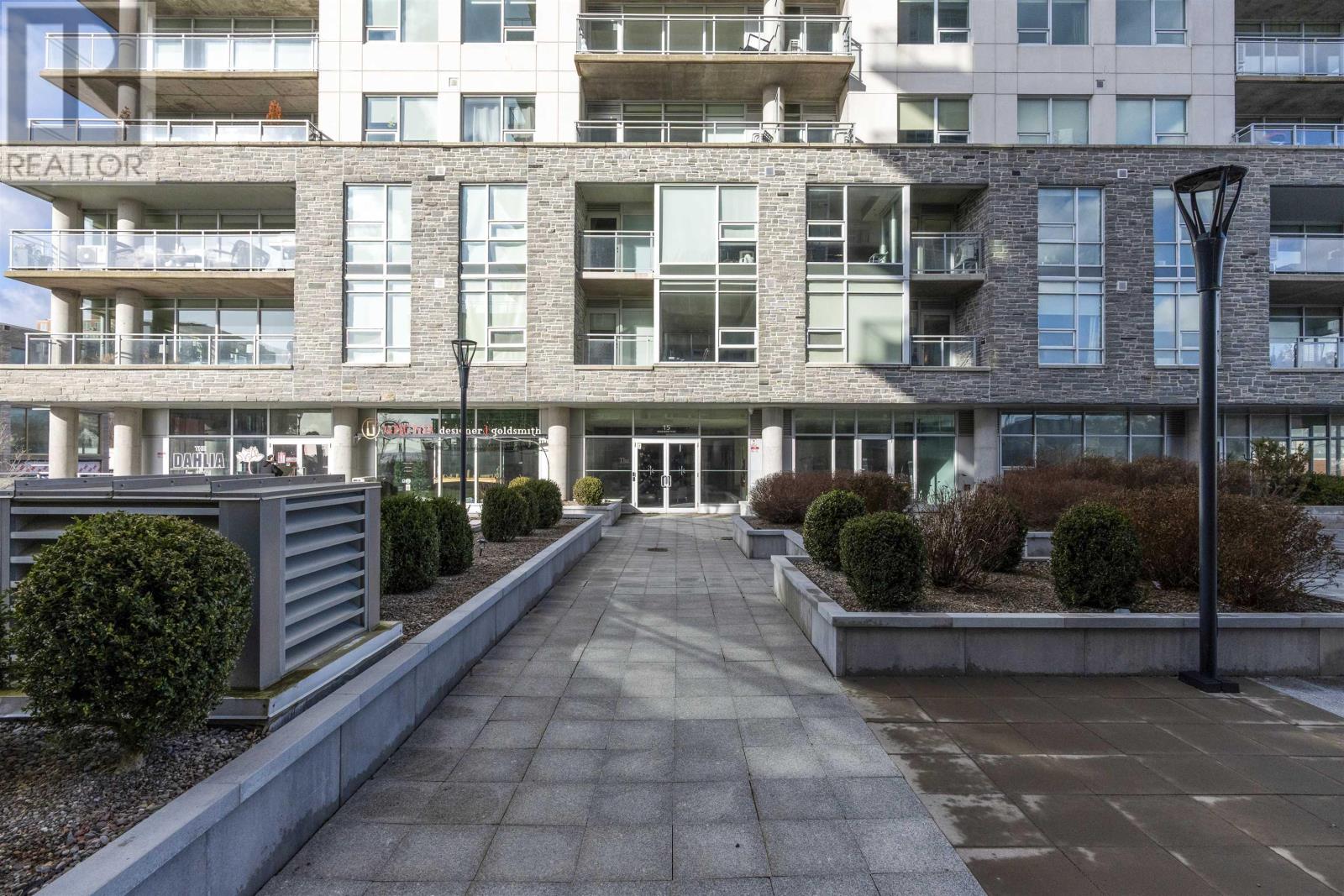 Property 39 of 42 of 305 15 Kings Wharf Place