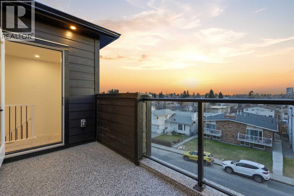 Multi-family House for Sale in   Avenue NE Highland Park Calgary 