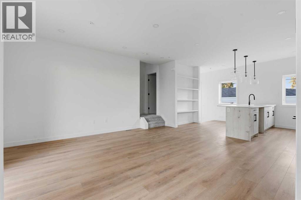 Multi-family House for Sale in   Avenue NE Highland Park Calgary 