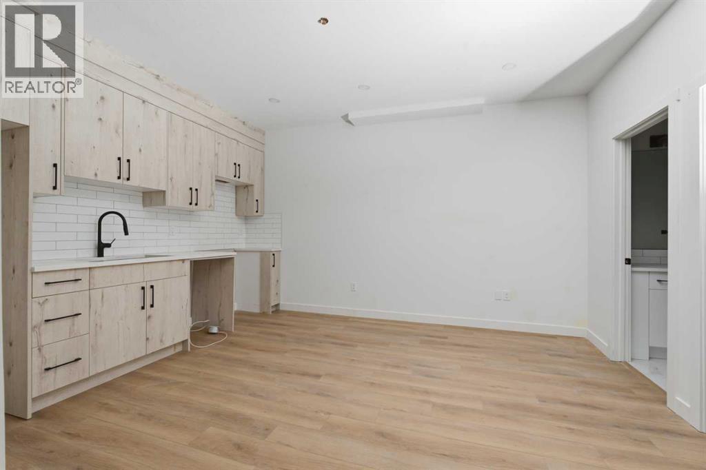 Multi-family House for Sale in   Avenue NE Highland Park Calgary 