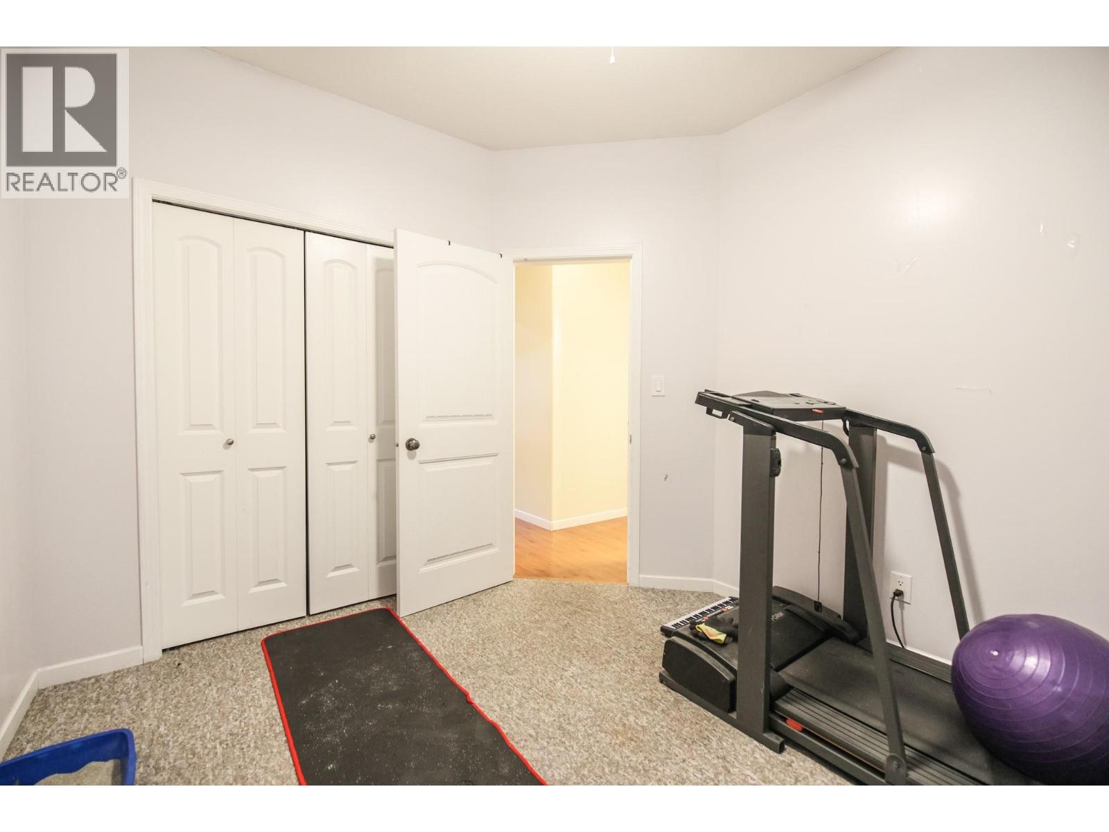 703 9TH Avenue, Keremeos