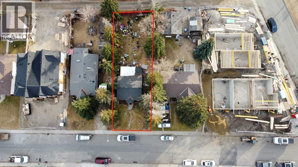 Single Family House Bungalow for Sale in   Avenue NW Bowness Calgary 