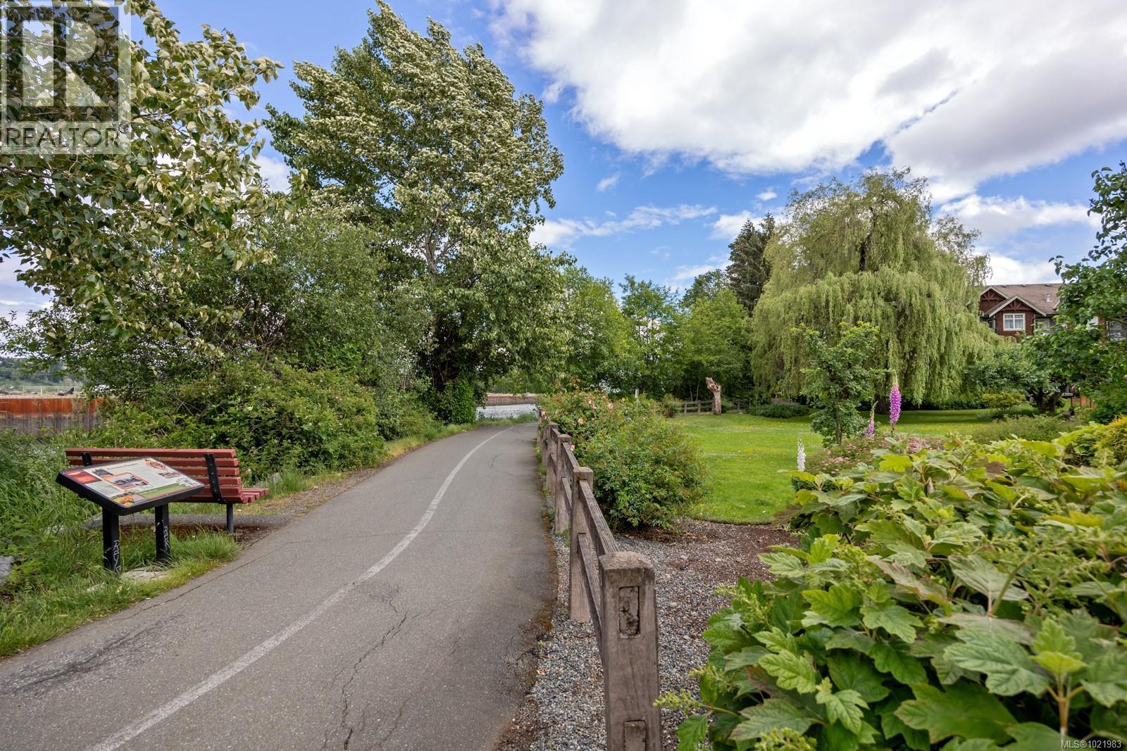 208A-D 1730 Riverside Lane, Courtenay