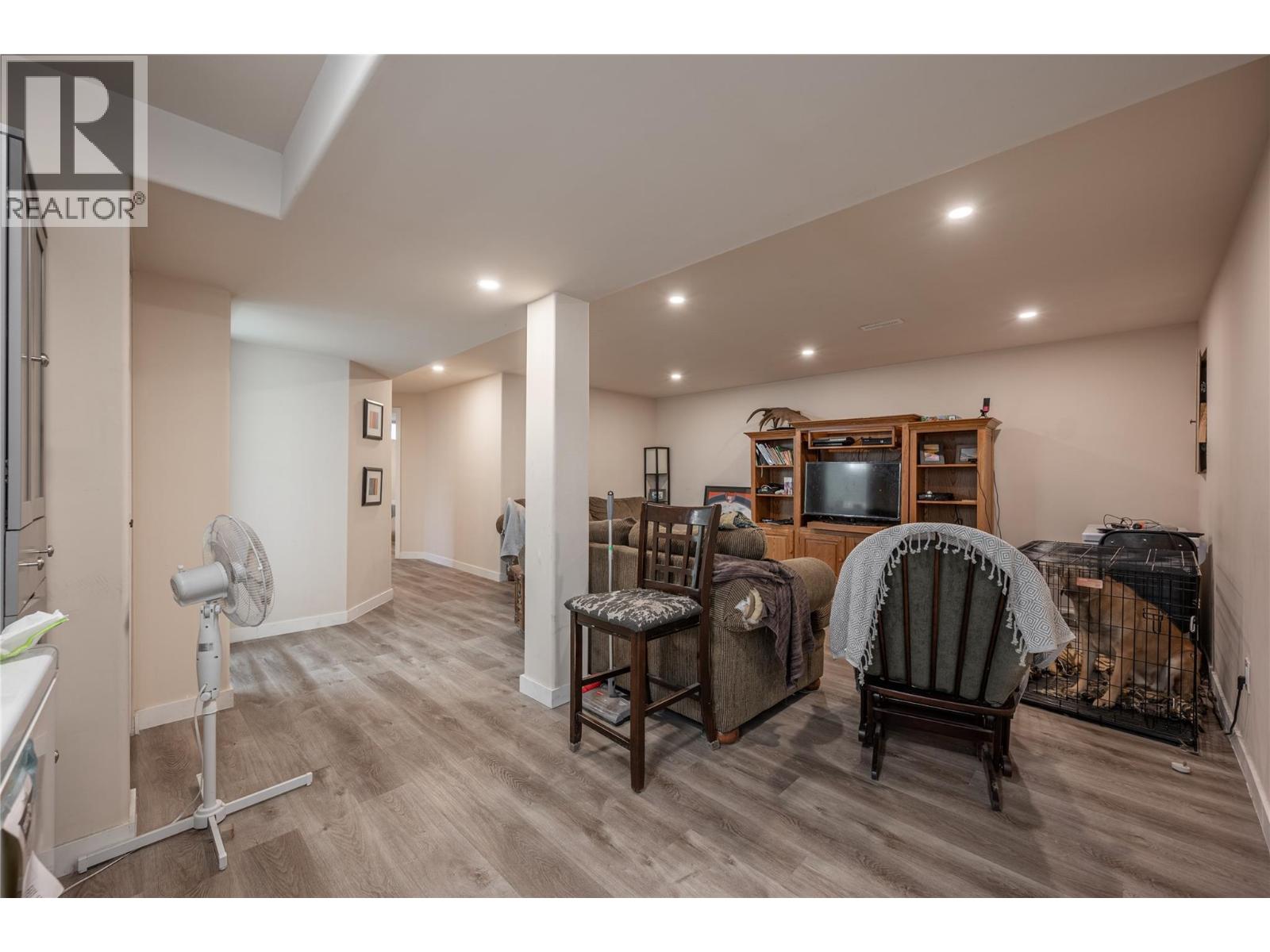 292 JUNIPER Drive, Logan Lake