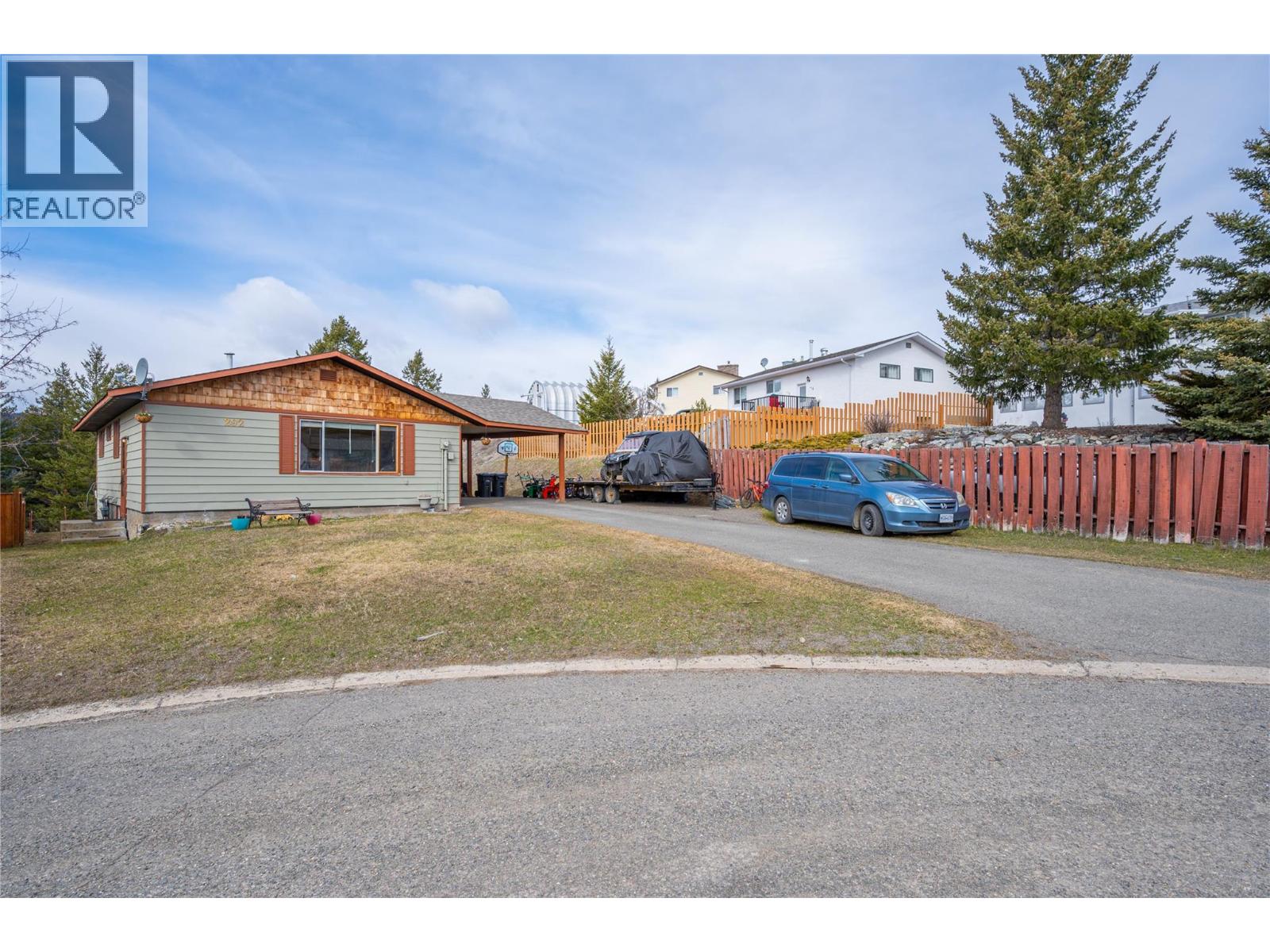 292 JUNIPER Drive, Logan Lake