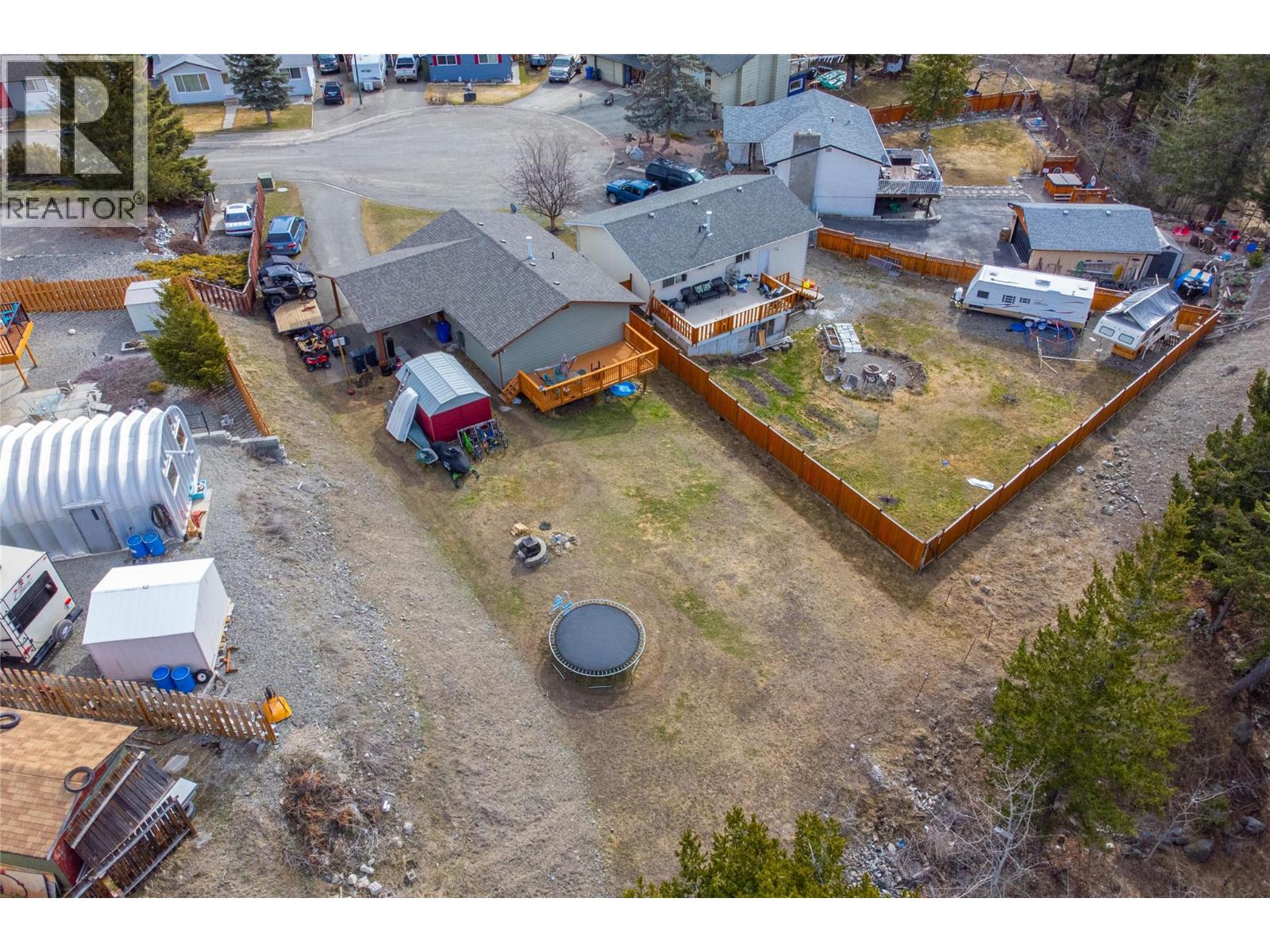 292 JUNIPER Drive, Logan Lake