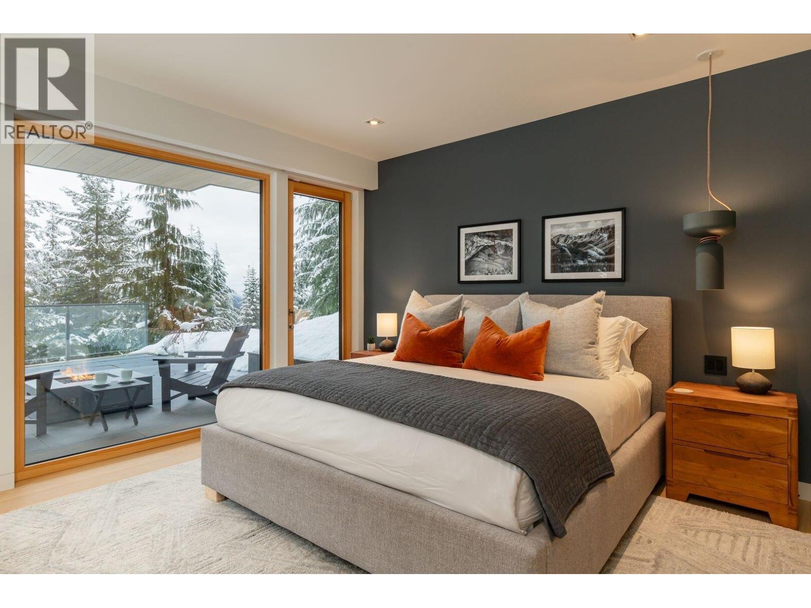 2925 KADENWOOD DRIVE, Whistler