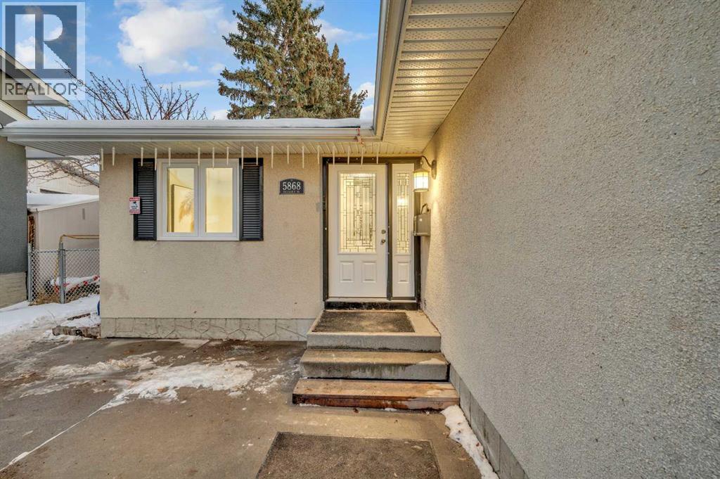 Single Family House Bungalow for Sale in  Dalcastle Drive NW Dalhousie Calgary 