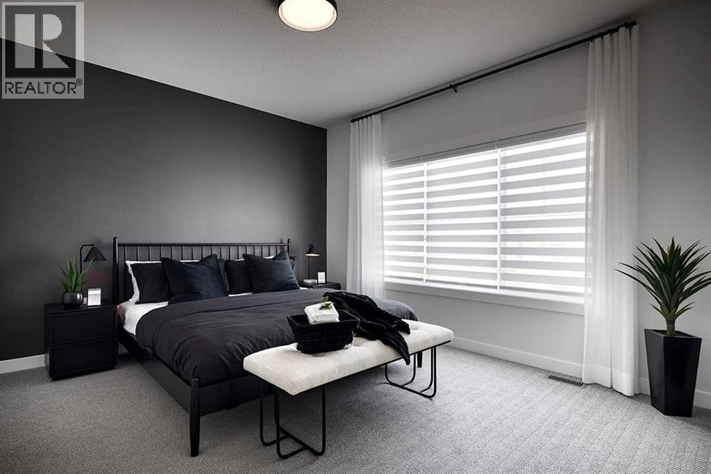 275 Corner Glen Gardens NE, Calgary, Alberta