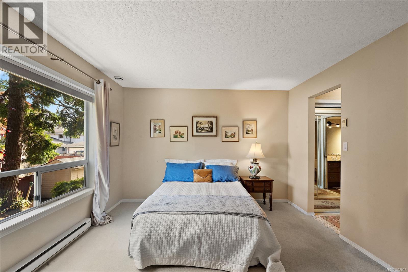 206 9919 Fourth Street, Sidney