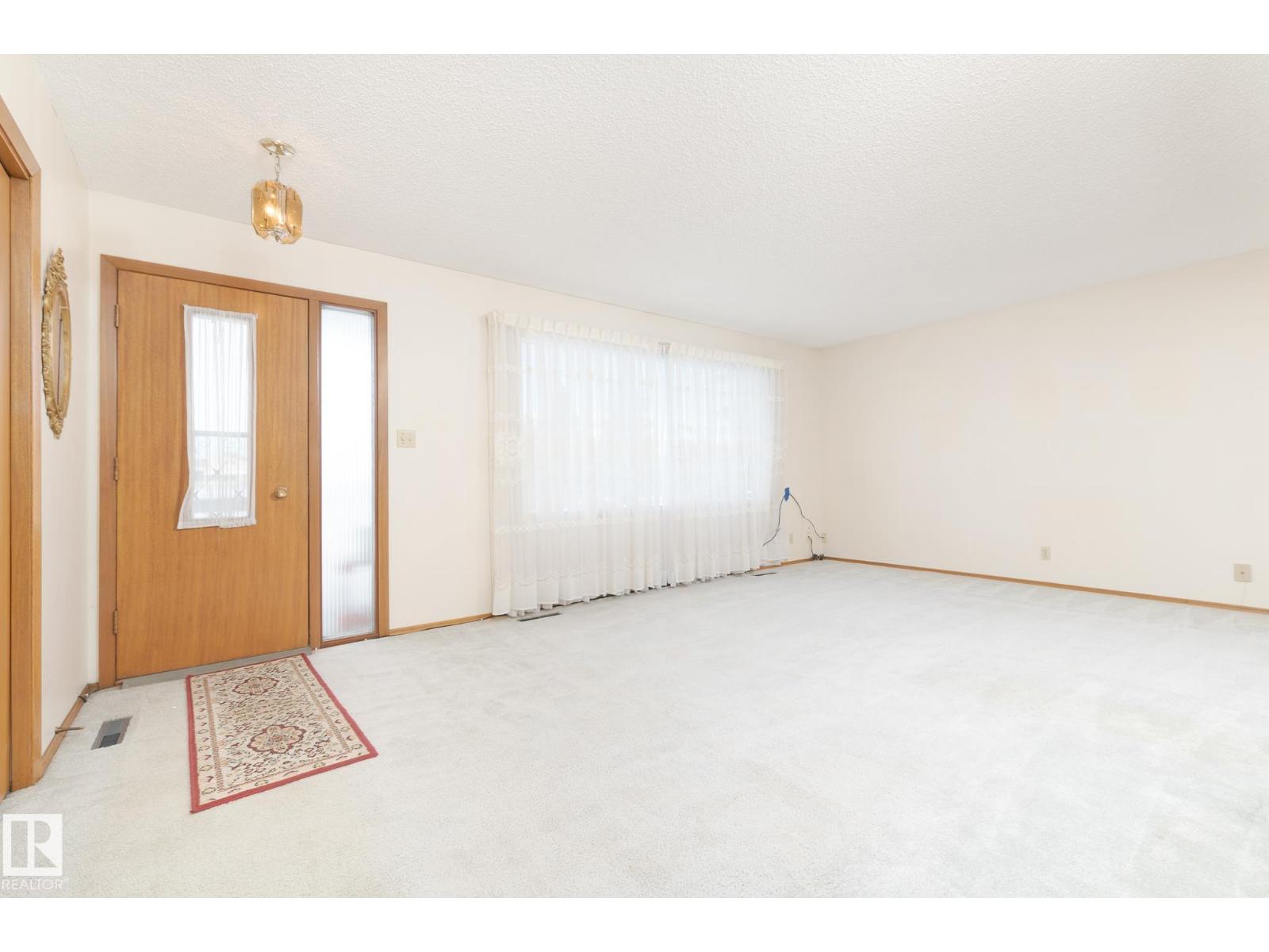 5406 48 ST, Stony Plain