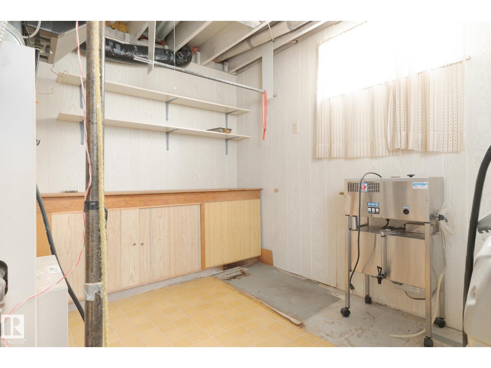 5406 48 ST, Stony Plain