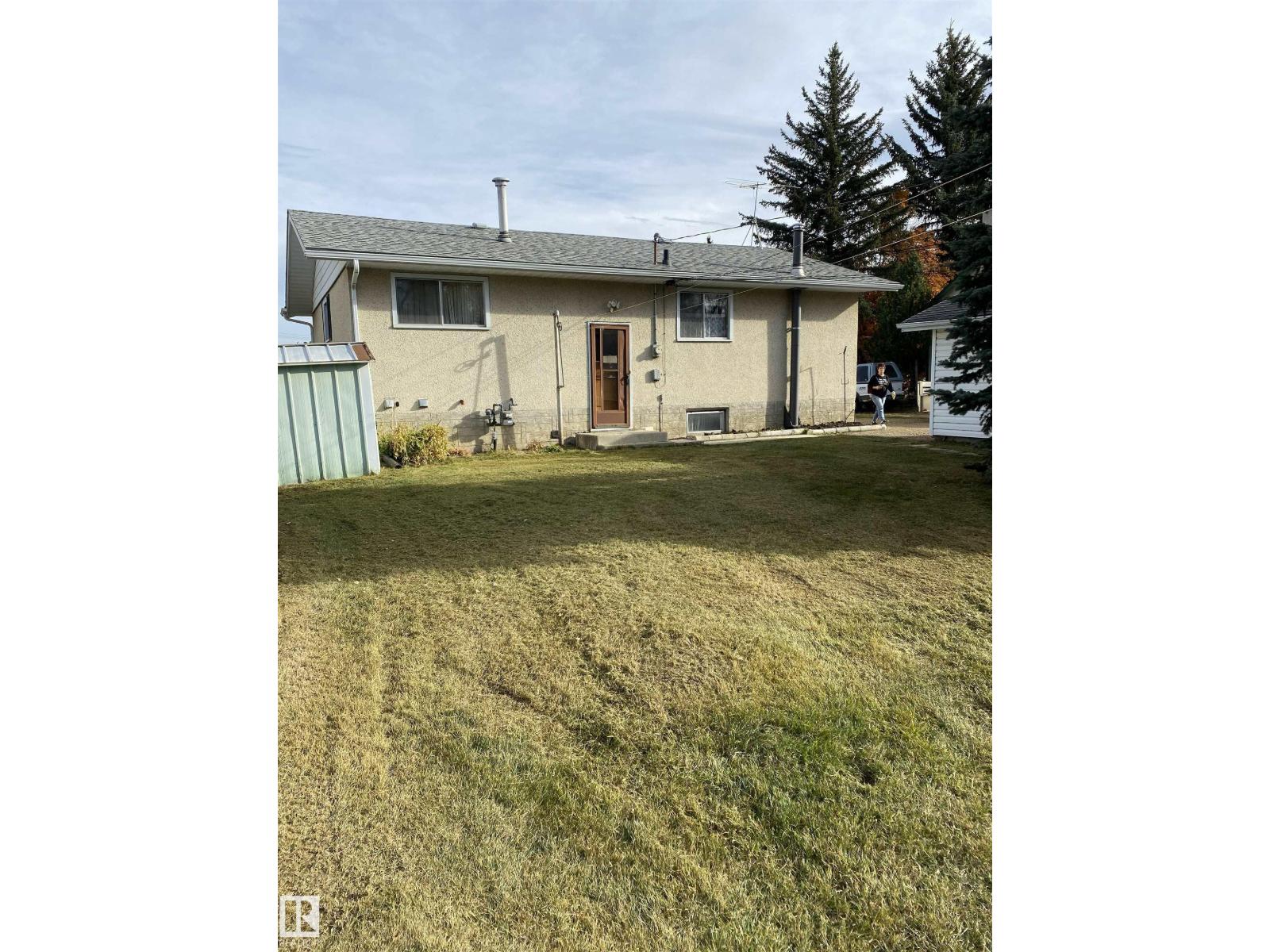 5406 48 ST, Stony Plain