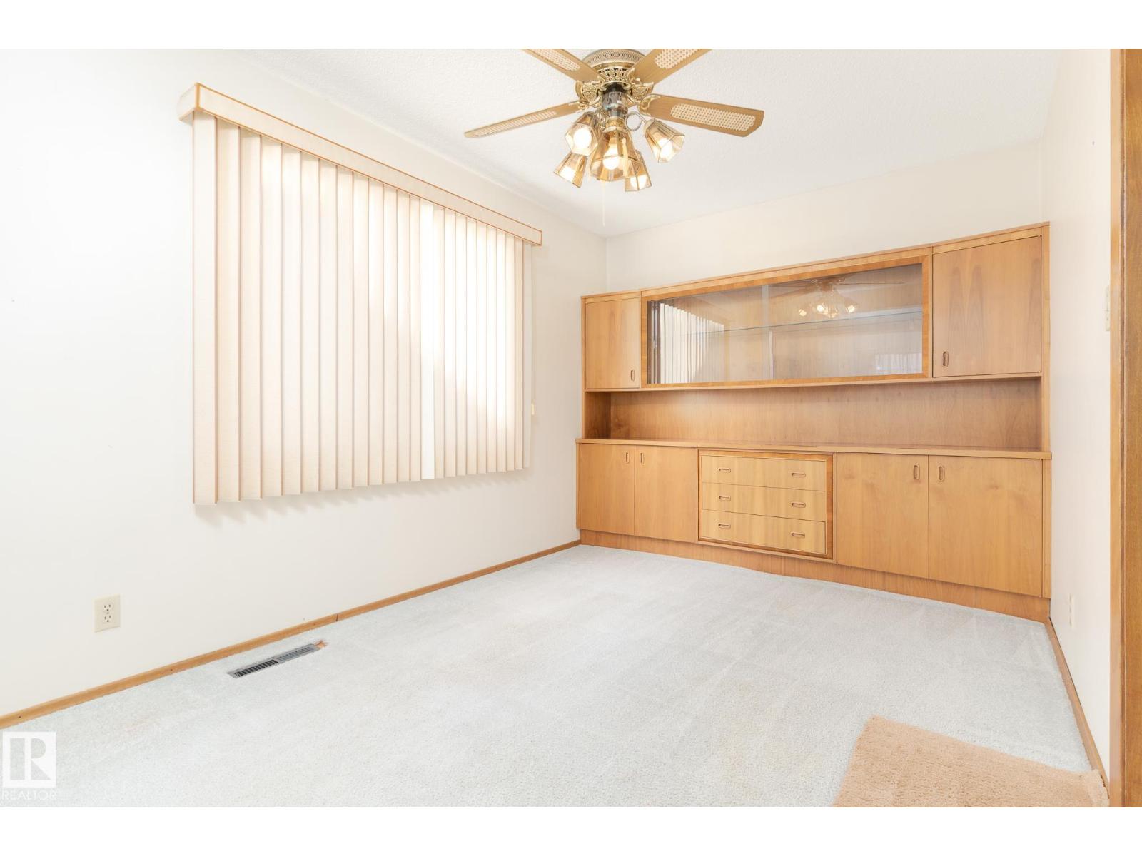 5406 48 ST, Stony Plain