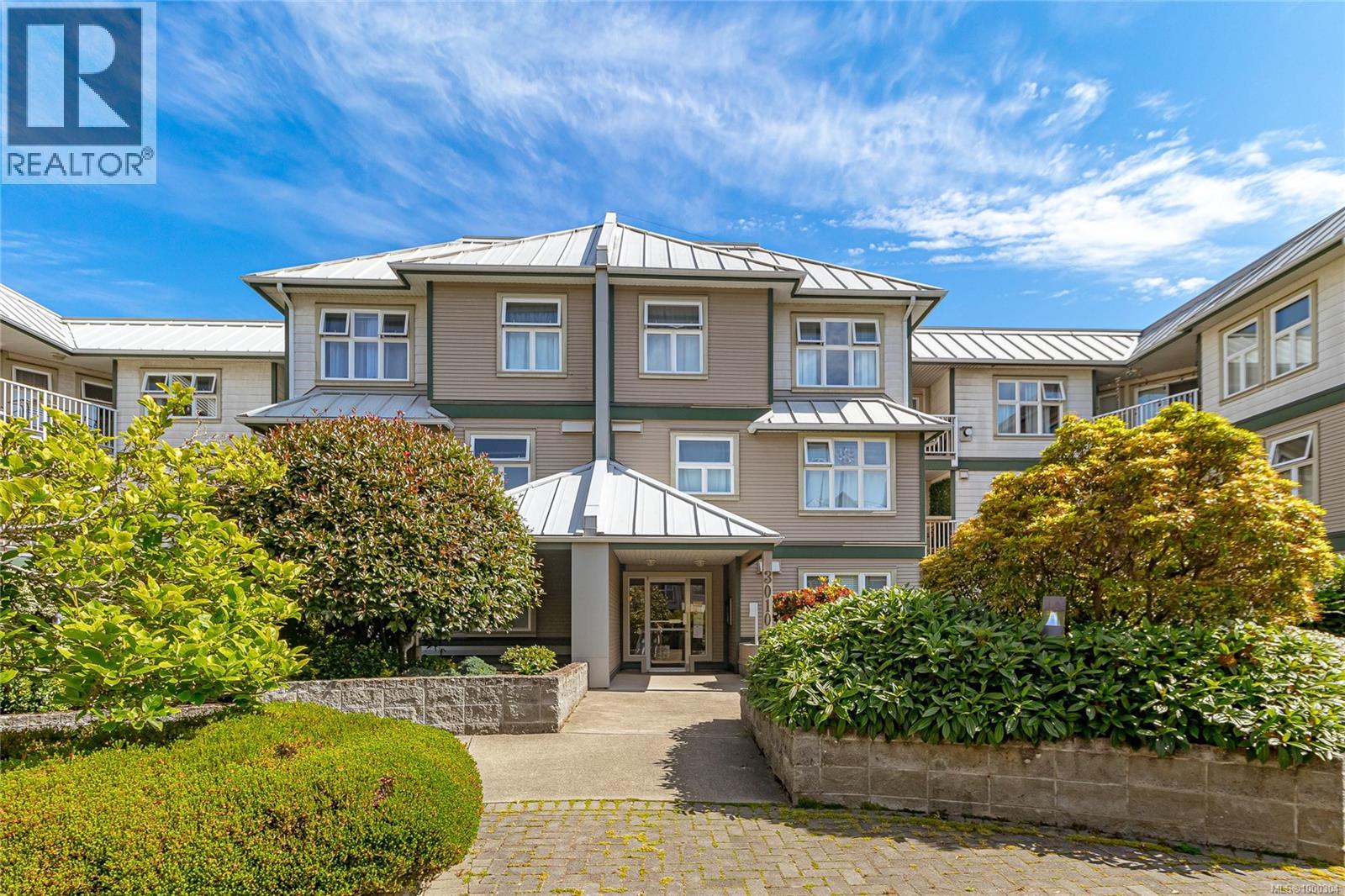 105 3010 Washington Avenue, Victoria